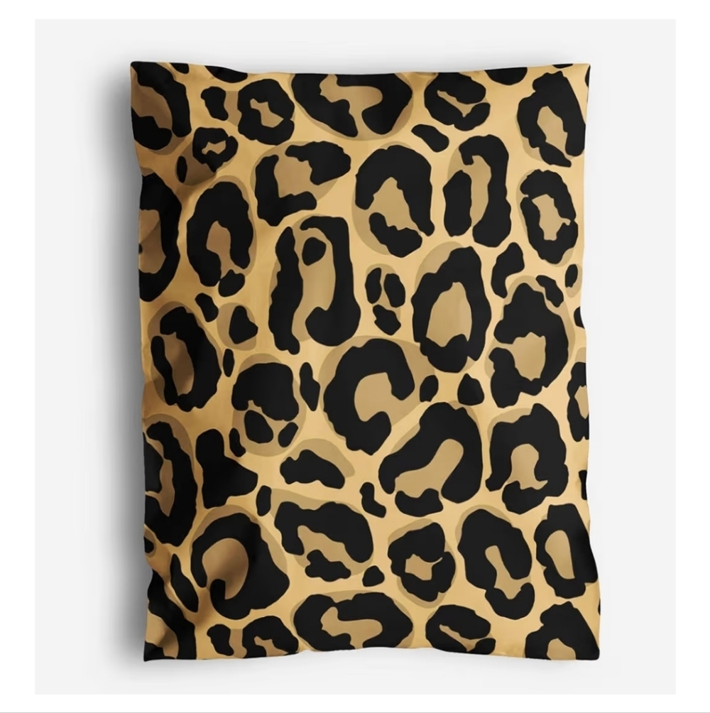 15 ct Leopard 14.5×19 polymailers